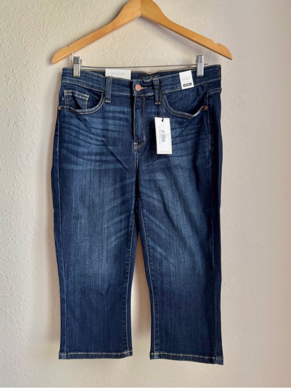 NWT JUDY BLUE Dark Wash Skinny Fit Capri Stretchy Denim Jeans Sz 9/29